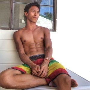 Meet your Posher, John launois